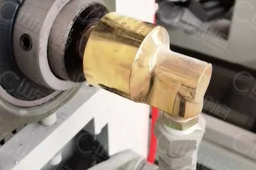 H型橡胶机械滚筒冷却系统旋转接头应用案例 H型橡胶机械滚筒冷却系统旋转接头应用案例