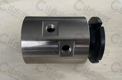 Y2型吹塑机两通路旋转接头实物图