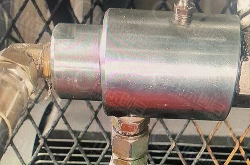 1600型两通路液压旋转接头卷取机应用案例 1600型两通路液压旋转接头卷取机应用案例