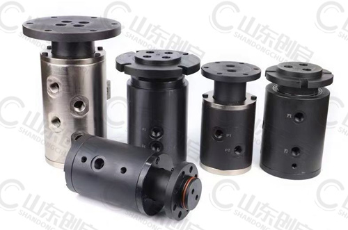 Y4型通水四通路旋转接头实物图